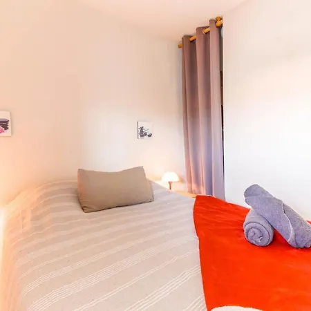 Calma, T2, A Pied, Piscine, Parking Lägenhet Agde